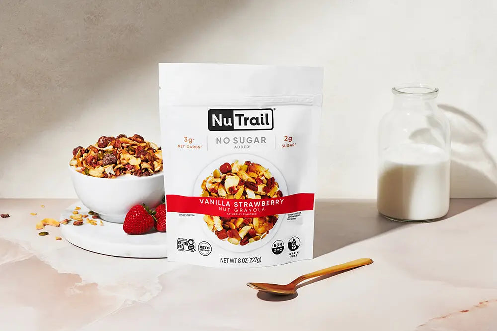 NuTrail - Vanilla Strawberry Nut Granola (8 oz)
